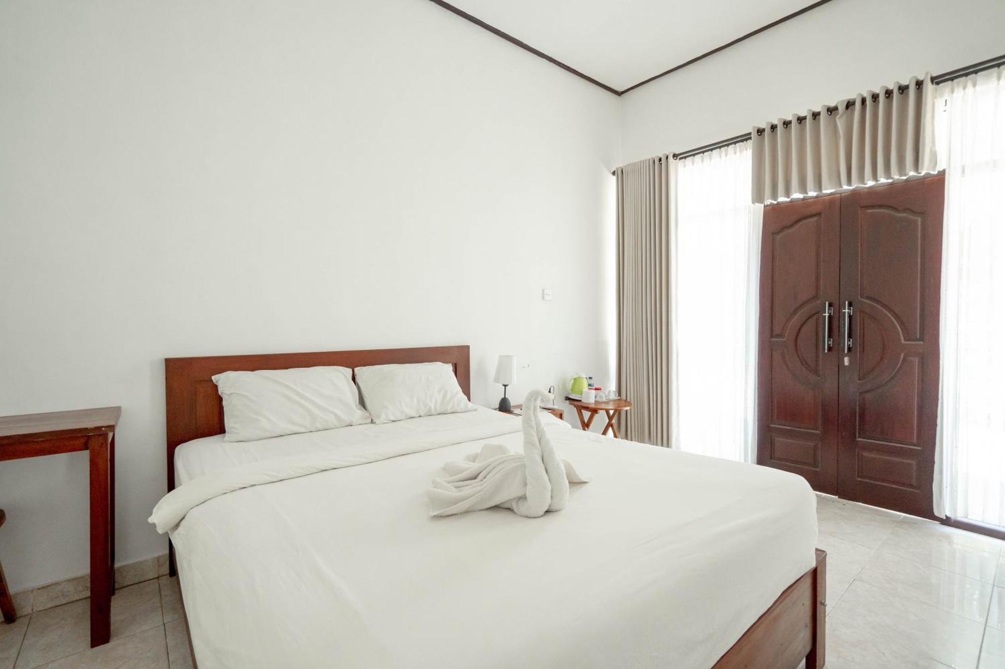 Brisk Homestay Uluwatu Redpartner Esterno foto