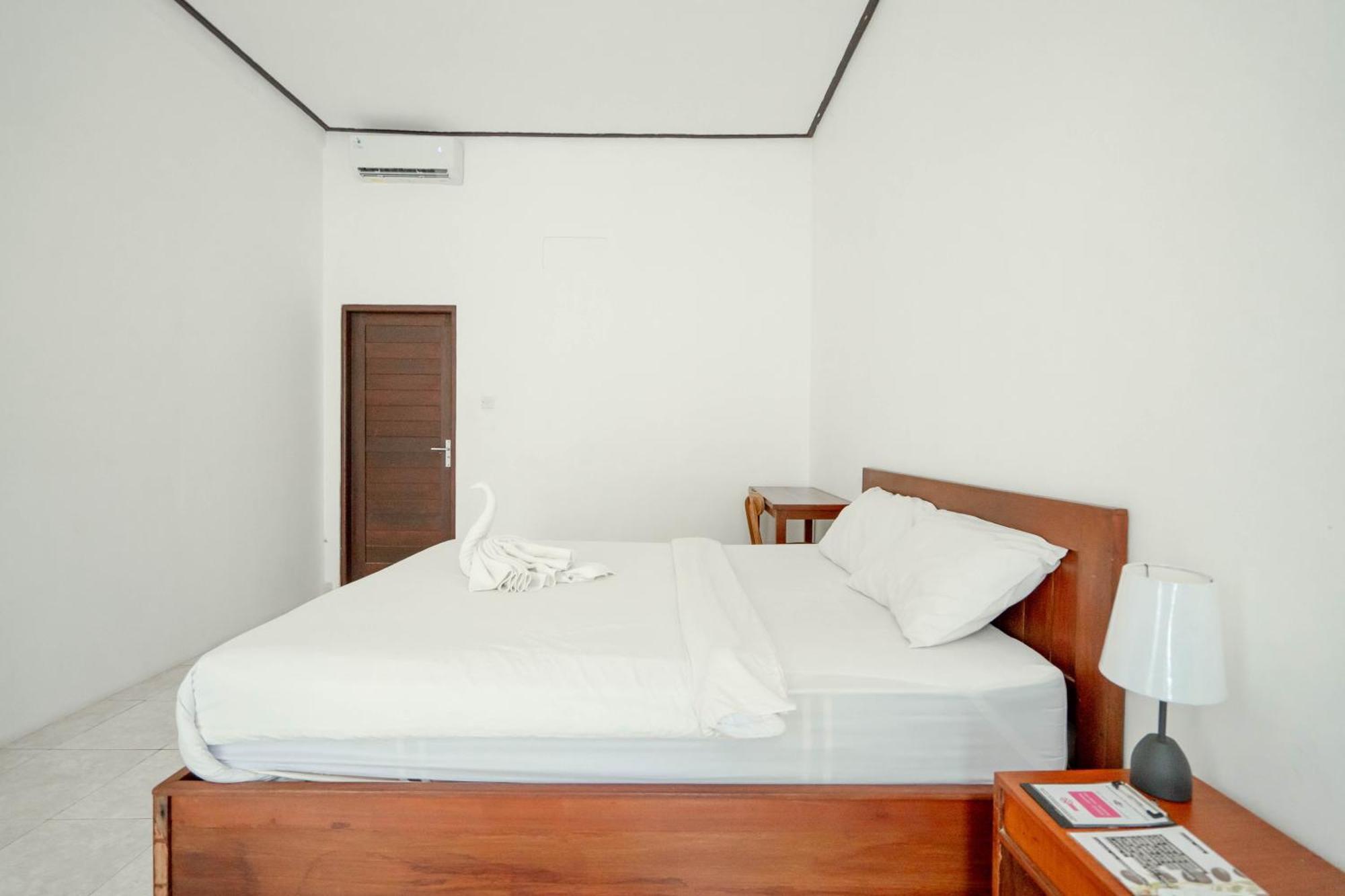 Brisk Homestay Uluwatu Redpartner Esterno foto
