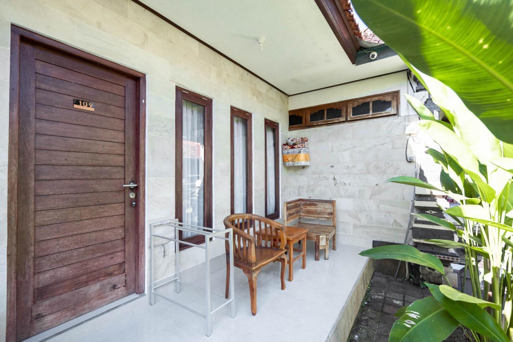 Brisk Homestay Uluwatu Redpartner Esterno foto